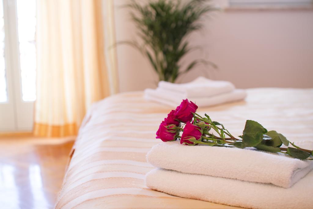 Villa Sveta Eufemija - Bed And Breakfast Ρόβινι Δωμάτιο φωτογραφία