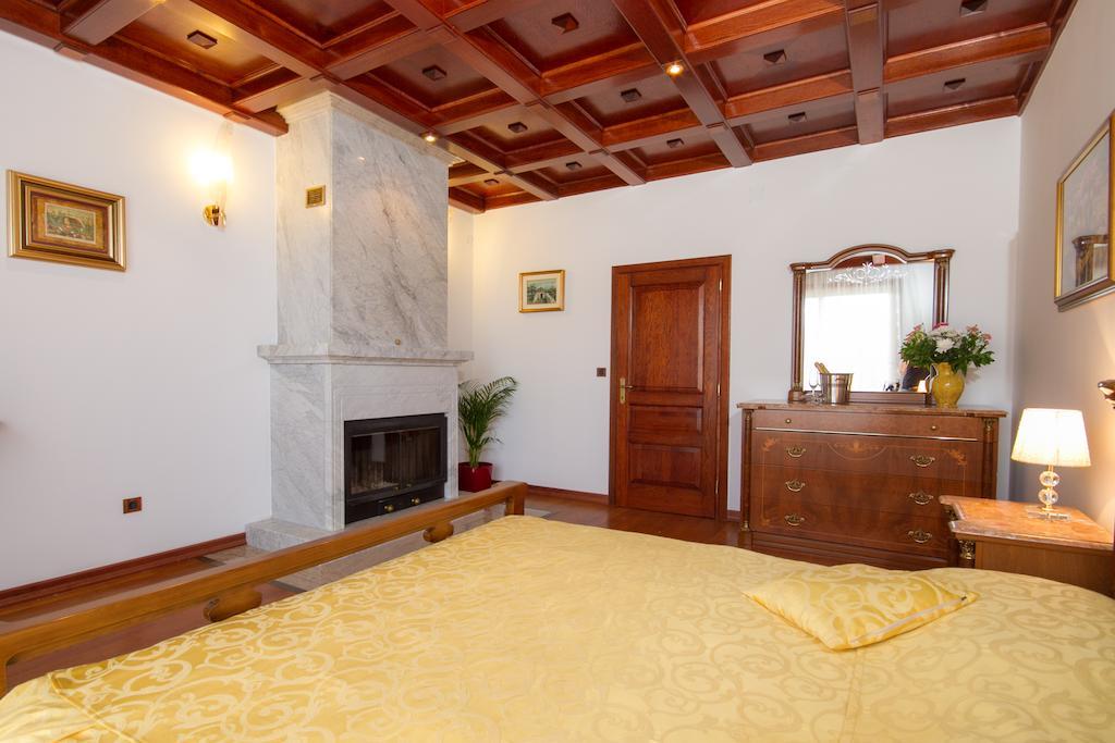 Villa Sveta Eufemija - Bed And Breakfast Ρόβινι Δωμάτιο φωτογραφία