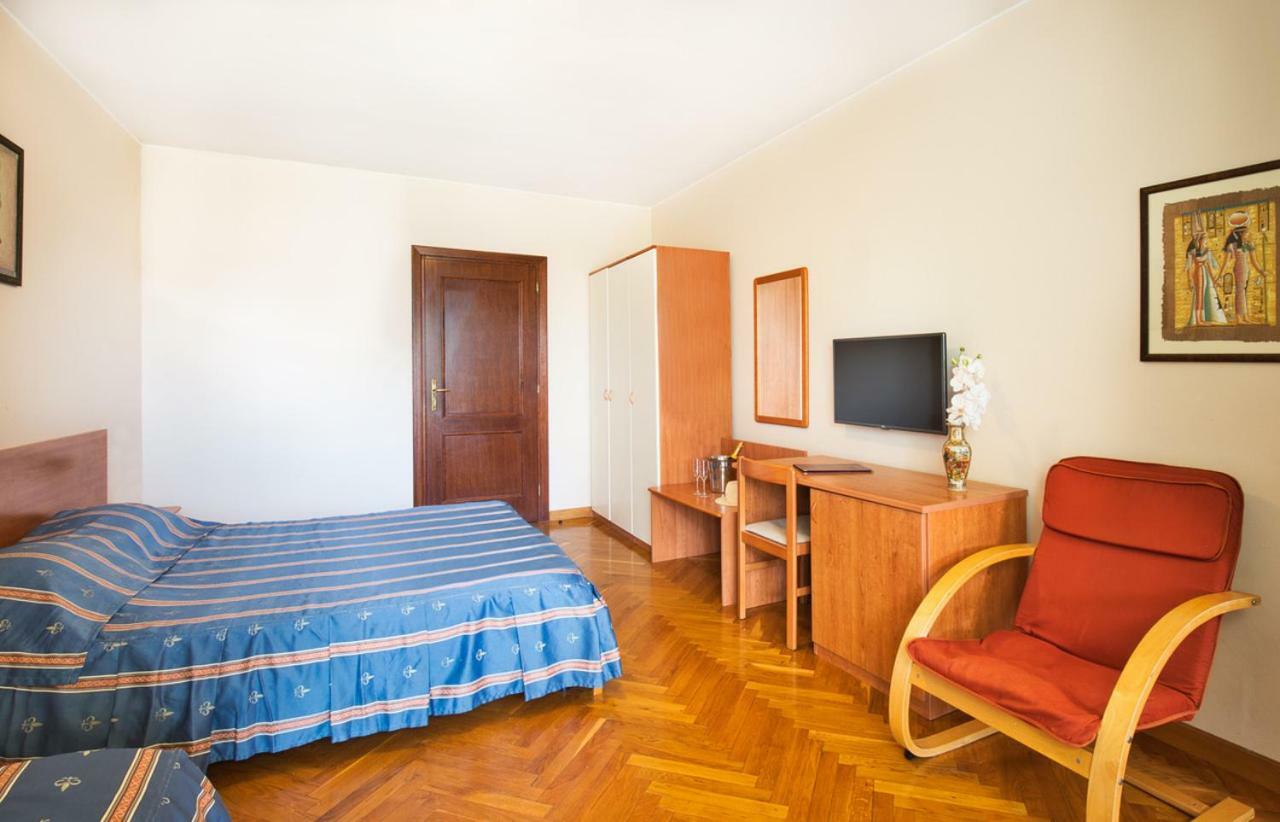 Villa Sveta Eufemija - Bed And Breakfast Ρόβινι Εξωτερικό φωτογραφία