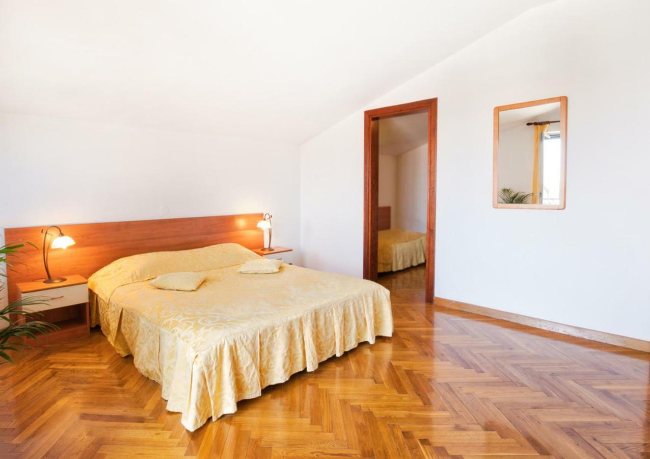Villa Sveta Eufemija - Bed And Breakfast Ρόβινι Εξωτερικό φωτογραφία